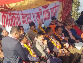 देवघाट छिपछिपेमा ६० जना कांग्रेसमा प्रवेश