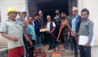 डिभिजन वन कार्यालयद्वारा १४ सामुदायिक वनलाई अग्नि नियन्त्रक औजार