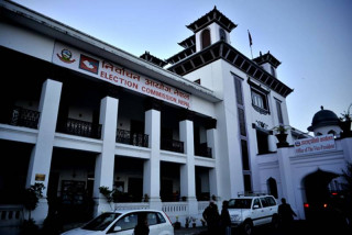 स्थानीय चुनावमा १ करोड ७७ लाख ३३ हजार ७२३ जनाले मत हाल्न पाउने