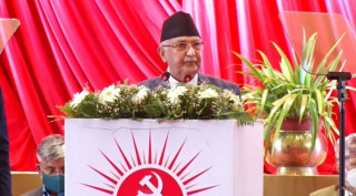 चुनावी सभालाई सम्बोधन गर्न एमाले अध्यक्ष ओली पर्सा जाने