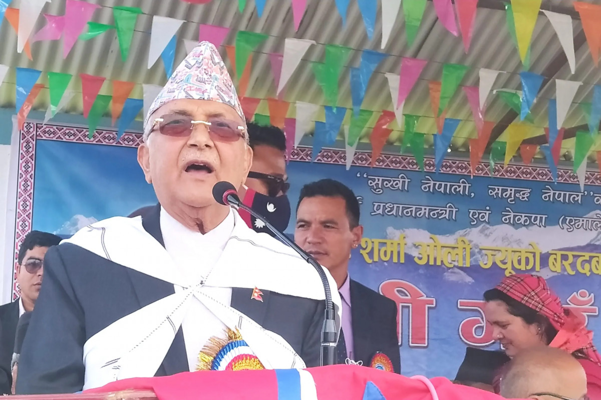 घलेगाउँँ पुगेर ओलीले भनेः चुनावपछि बहुमतसहित एमालेले पाँँच वर्ष सरकार चलाउँछ