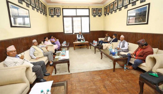 सत्तारुढ गठबन्धनले सात वटै प्रदेशमा संयुक्त चुनावी सभा गर्ने