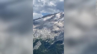 उत्तरी इटालीमा तापक्रम वृद्धिसँगै आइतबार हिमनदी भत्किँदा कम्तीमा छ जनाको मृत्यु