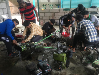 अब वालिङका कृषक आफैले हाते ट्याक्टर मर्मत गर्ने