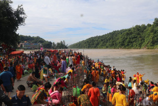 साउनको दोस्रो सोमबार देवघाटमा भक्तजनहरूको घुइँचो