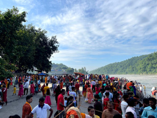 देवघाट बोलबम मेलाको आज चौँथो सोमबार बृहत भक्तजनहरूको घुइँचो