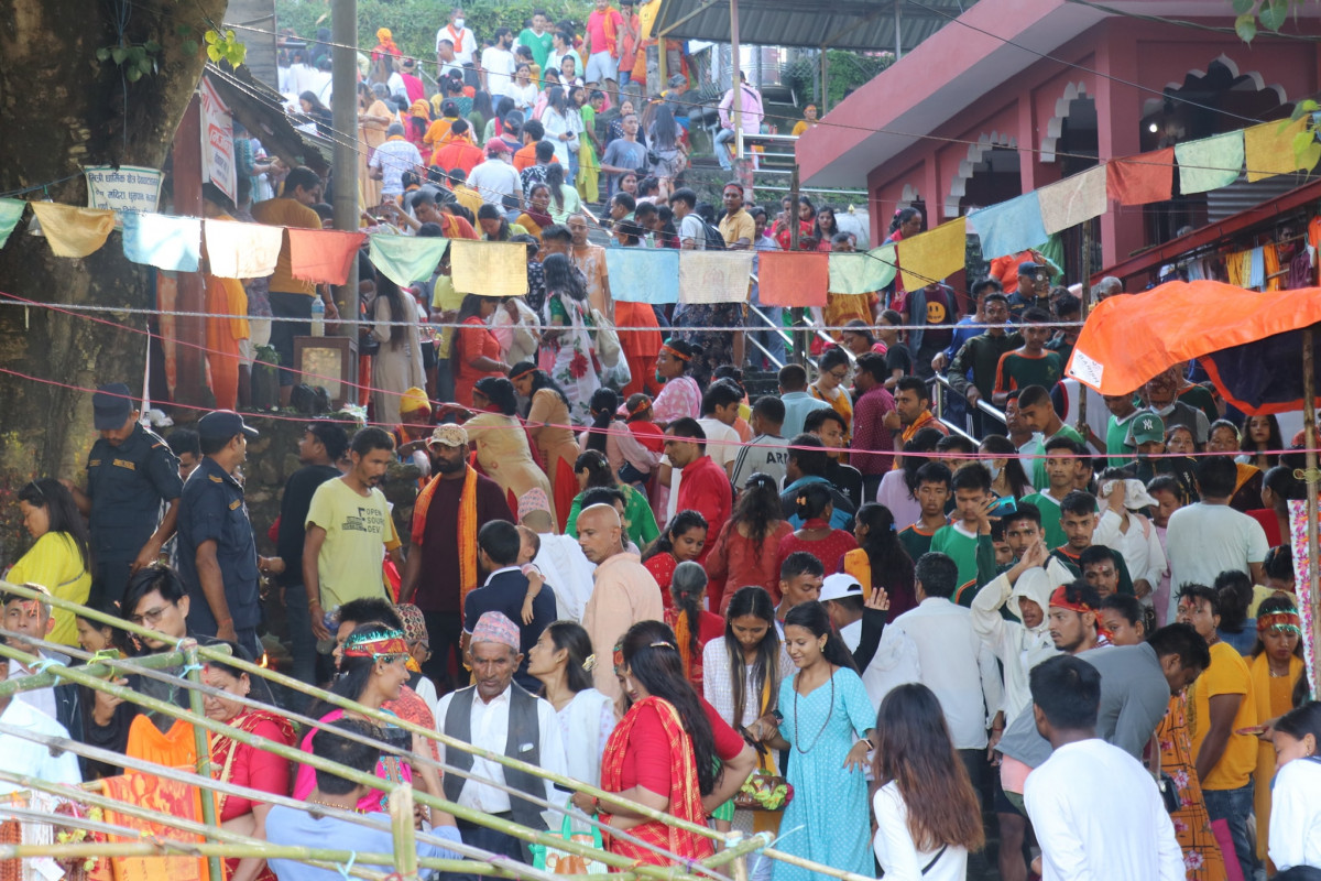 देवघाटमा बोलबम मेला भर्न लाखौं दर्शनार्थीहरू भित्रे