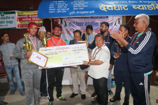 दोस्रो देवघाट गाउँपालिका अध्यक्ष कप ब्याडमिन्टन प्रतियोगिताको उपाधी पुर्वी चितवनलाई