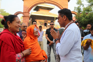 पवित्र तिर्थस्थल देवघाटधममा स्वर्णिम ( फोटो फिचर )