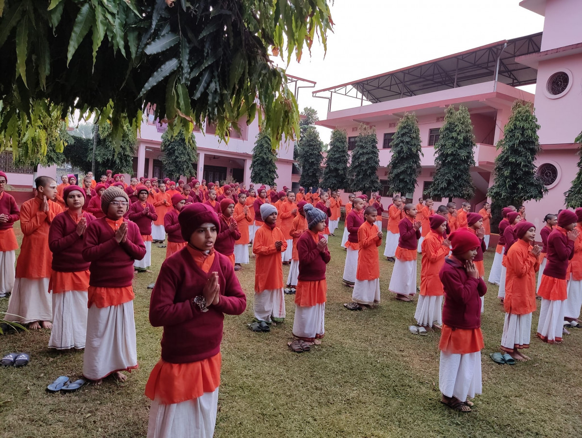 mahes-asram-devghat.jpg