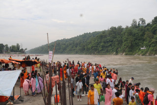 देवघाट बोलबम मेलामा मलमास प्रभाव