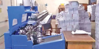 पाठ्यपुस्तक छपाइको अवस्थाबारे जानकारी लिन जनक शिक्षा पुगिन् शिक्षामन्त्री श्रेष्ठ