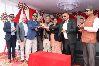 इन्डो नेपाल टि–२० च्याम्पियनसिप प्रतियोगिताको आज प्रमुख दाहालद्वारा उद्घाटन
