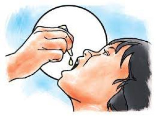 बालबालिकालाई भिटामिन ‘ए’ र जुकाको औषधि खुवाइँदै