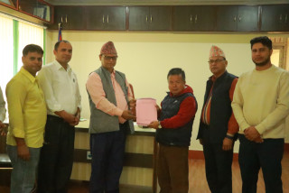 बाँदर व्यवस्थापन समितिले दियो देवघाट गाउँपालिकालाई प्रतिवेदन