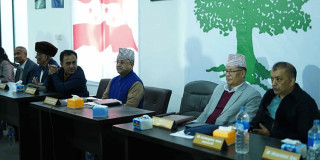 काँग्रेसले बोलायो केन्द्रीय कार्यसमिति बैठक
