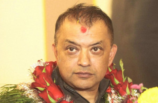गगन थापाकाे प्रतिबद्धता : ‘कांग्रेस बदल्यौँ, अब देश बदल्छौँ’