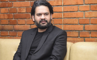 रास्वपाका वरिष्ठ नेता बालेन शाहको घरको गेटमा तोडफोड