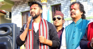 चितवनबाट रविको चेतावनीः चुनाव भाड्ने कोशिस नगर्नुहोस्, जनतालाई निर्णय गर्न दिउँ