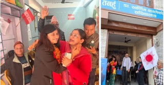 एमाले उम्मेदवार न्यौपानेले काँग्रेस र रास्वपाको कार्यालयमा गएर मत मागिन्
