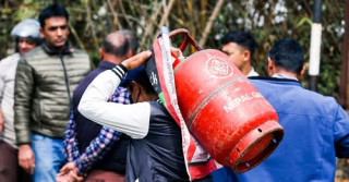 बजारमा ग्यास अभाव, आयात भने नियमित